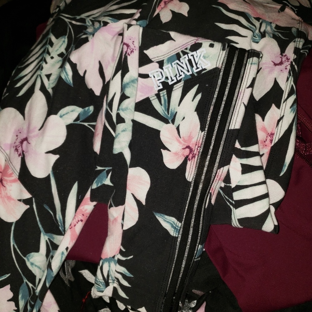 Pink leggings
